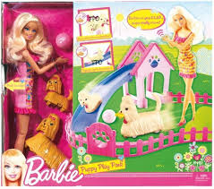 Πάρκο Παιχνιδιού για Κουτάβια Barbie Οικογένειας
