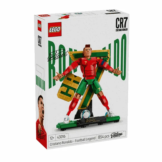 lego-editions-cristiano-ronaldo-football-legend-43016-normal